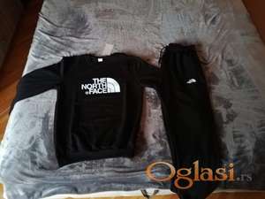 Muški komplet – crni – L veličina – novo